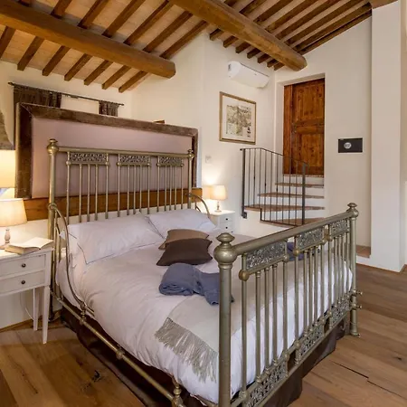 Bed and breakfast La Casa Dei Cavalli 4*