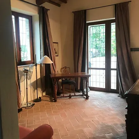 La Casa Dei Cavalli Bed & Breakfast 4*